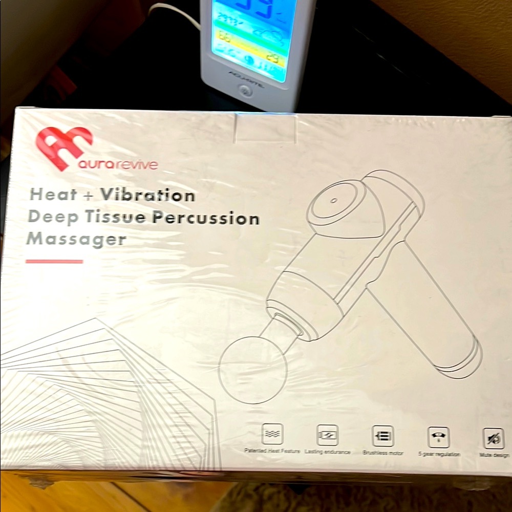 Aura revive deep tissue massager